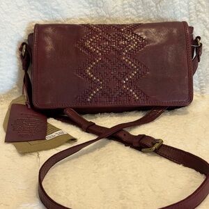 Chic Maroon Leather Crossbody Bag